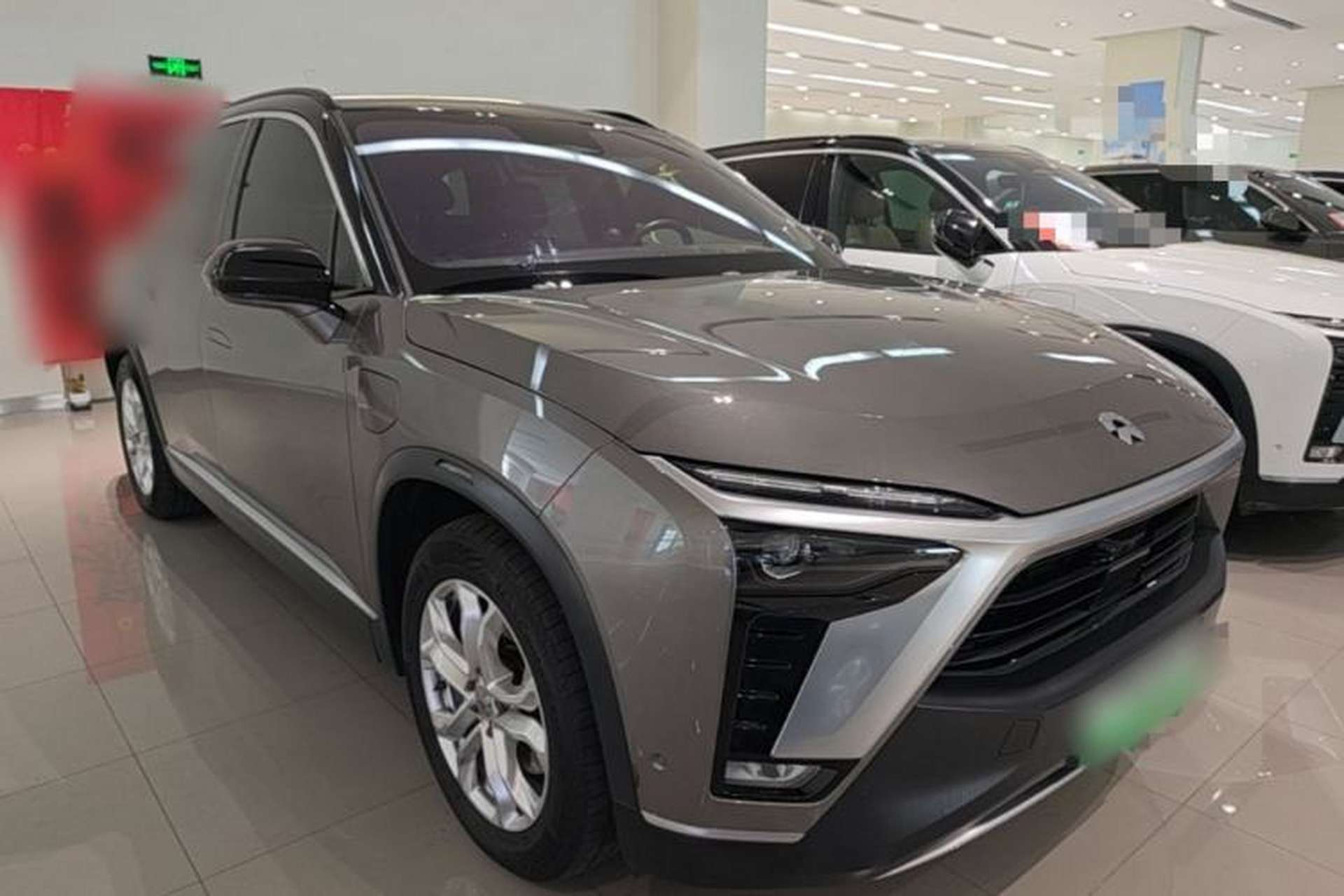 Used Nio ES8 2020 580 km Range Six-Seater Version Front Right 45 Deg