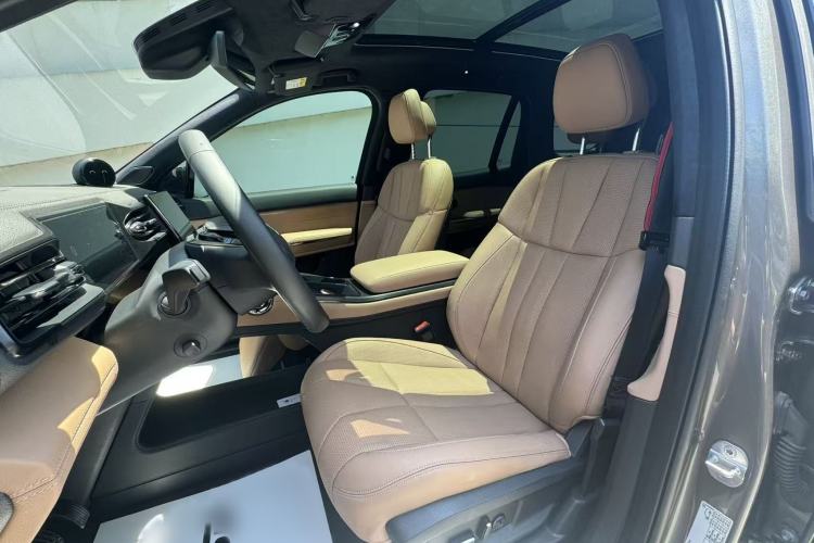 Used Nio ES8 2020 415 km Range 6-Seater Version Interior 3
