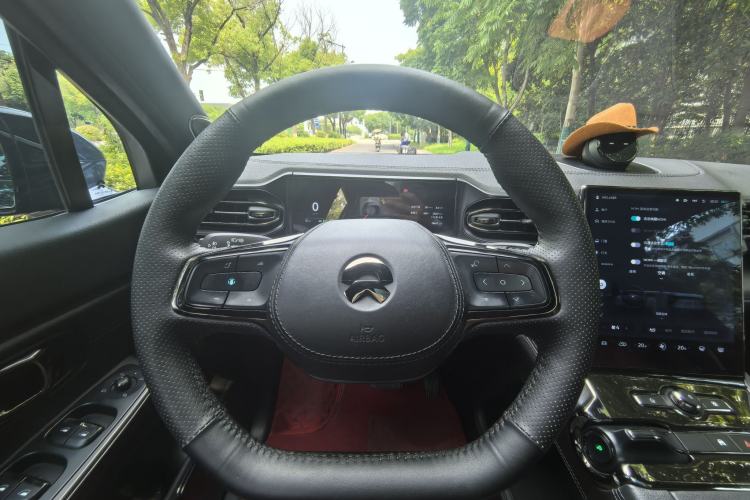 Used Nio ES8 2020 415 km Range 6-Seater Version Interior 4