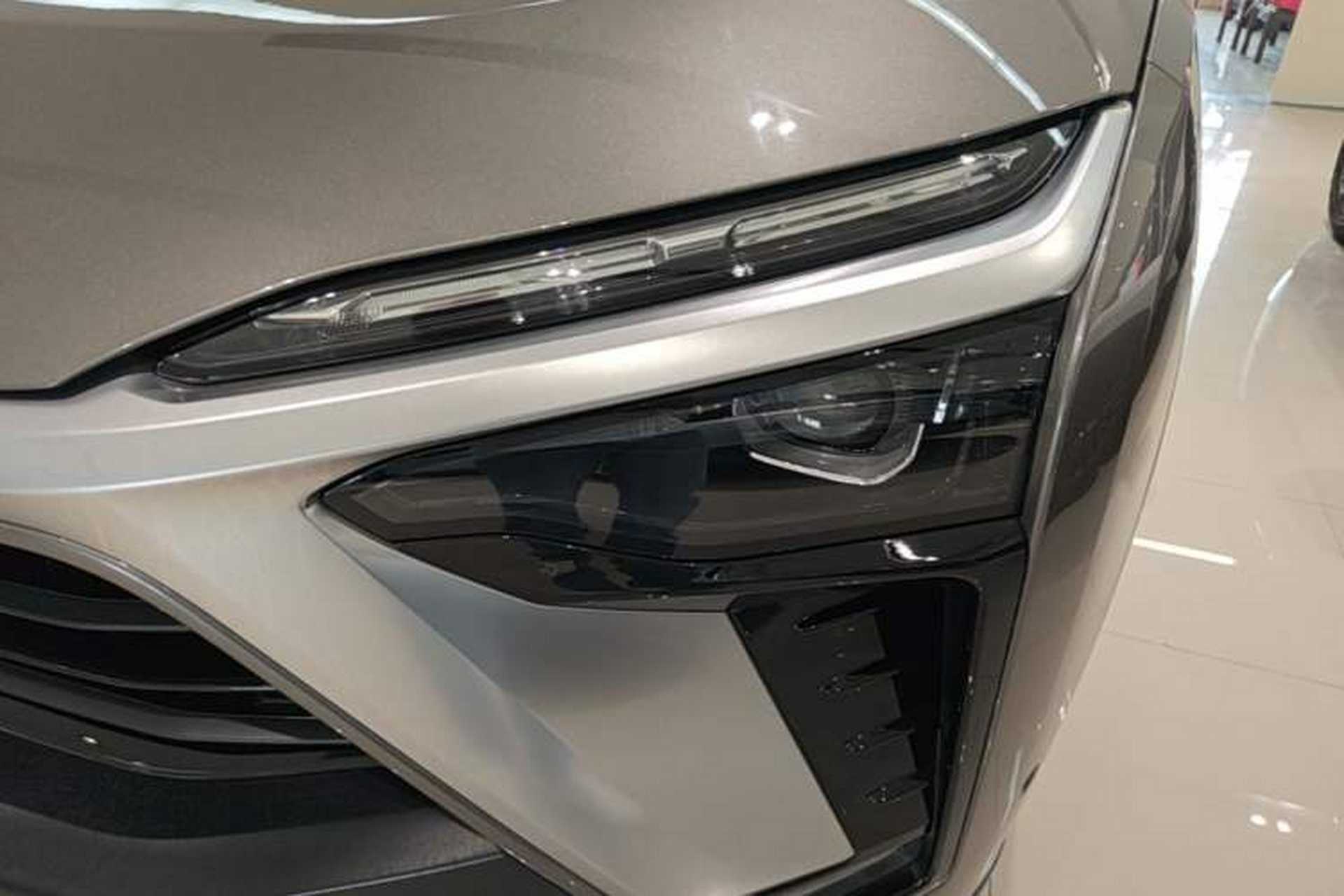 Used Nio ES8 2020 580 km Range Six-Seater Version Left Front Headlight