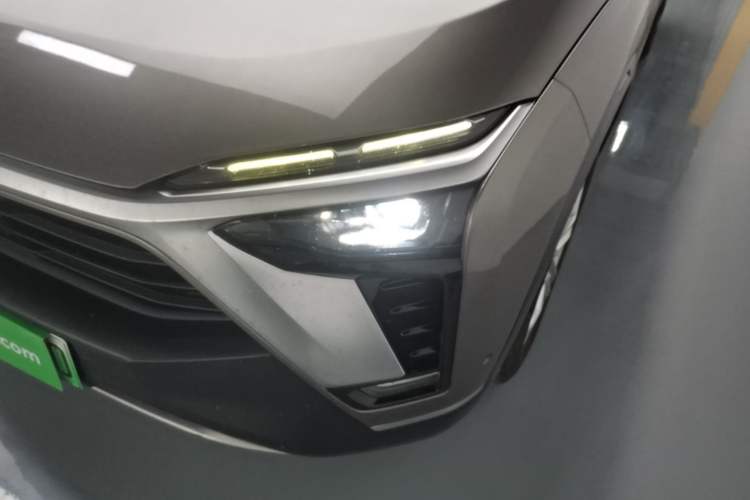 Used Nio ES8 2020 580 km Range Six-Seater Version Left Front Headlight