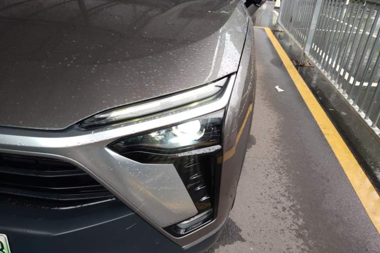 Used Nio ES8 2020 415 km Range 6-Seater Version Left Front Headlight