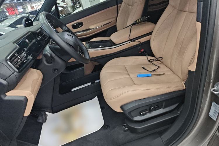 Used Nio ES8 2020 415 km Signature Edition 6-Seater Version Left Front Seat