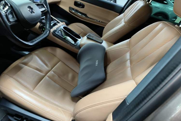 Used Nio ES8 2020 415 km Range 7-Seater Version Left Front Seat