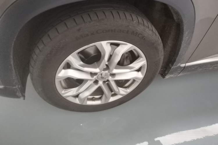 Used Nio ES8 2020 580 km Range Six-Seater Version Left Front Wheel Hub