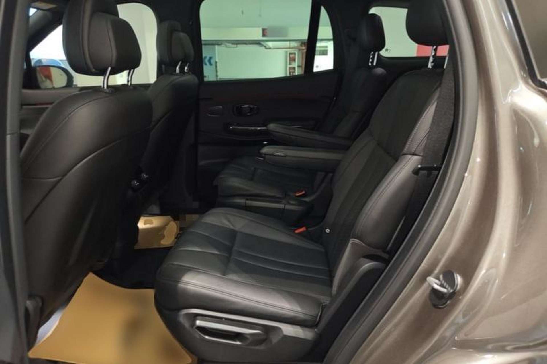 Used Nio ES8 2020 580 km Range Six-Seater Version Left Rear Seat