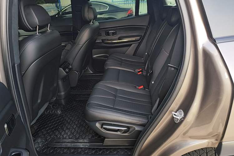 Used Nio ES8 2020 415 km Range 7-Seater Version Left Rear Seat