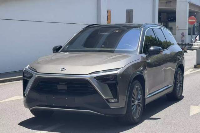 Used Nio ES8 2020 415 km Range 6-Seater Version