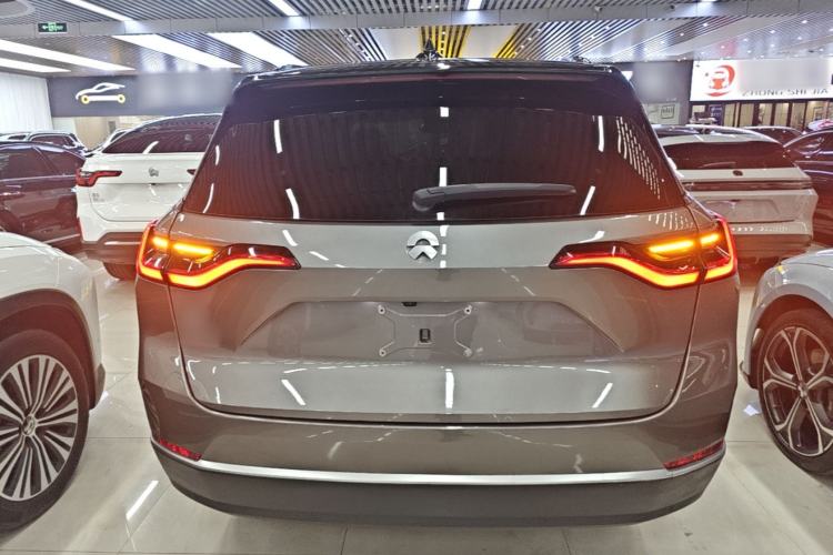 Used Nio ES8 2020 415 km Signature Edition 6-Seater Version Rear