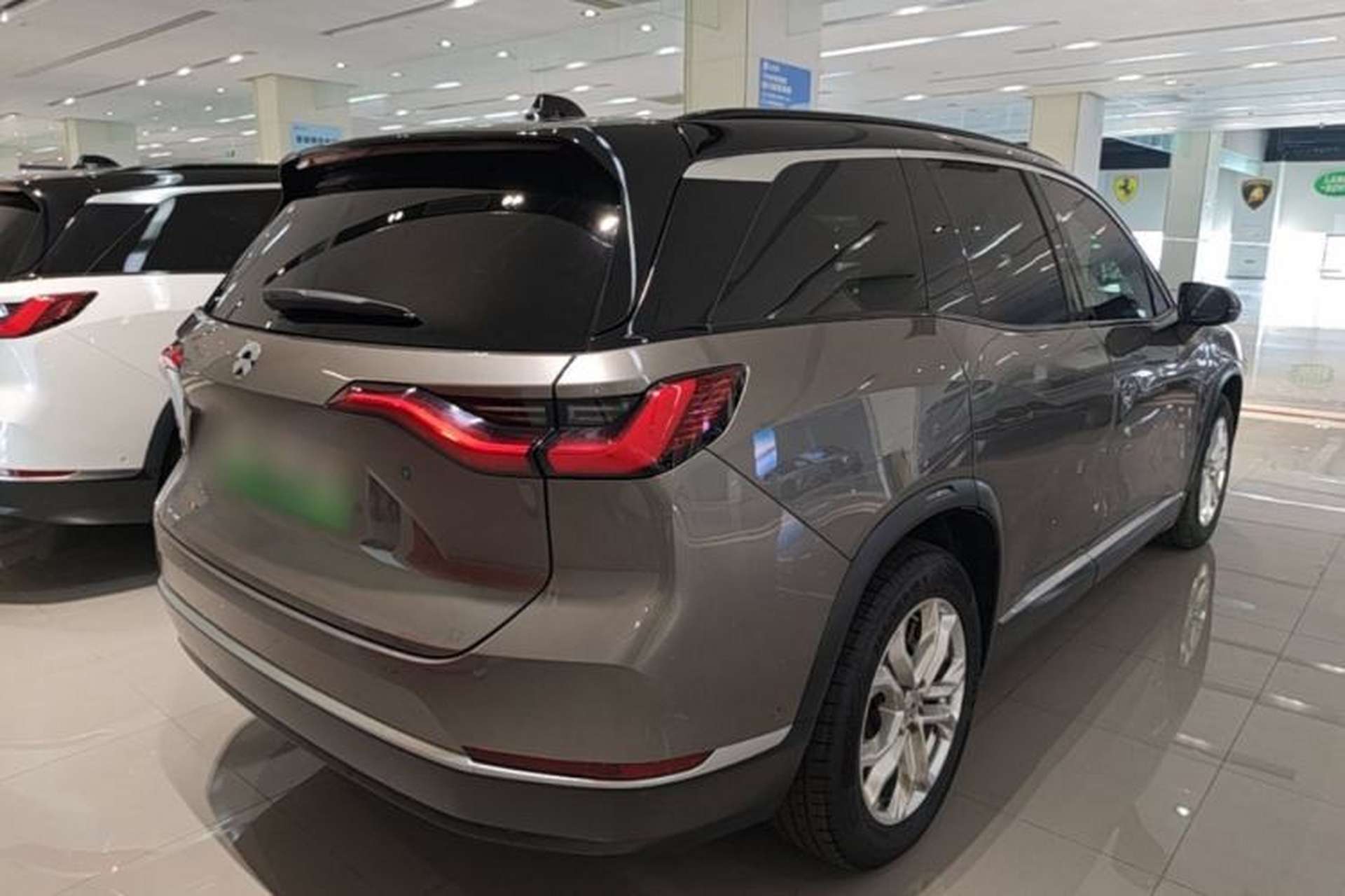 Used Nio ES8 2020 580 km Range Six-Seater Version Rear Right 45 Deg