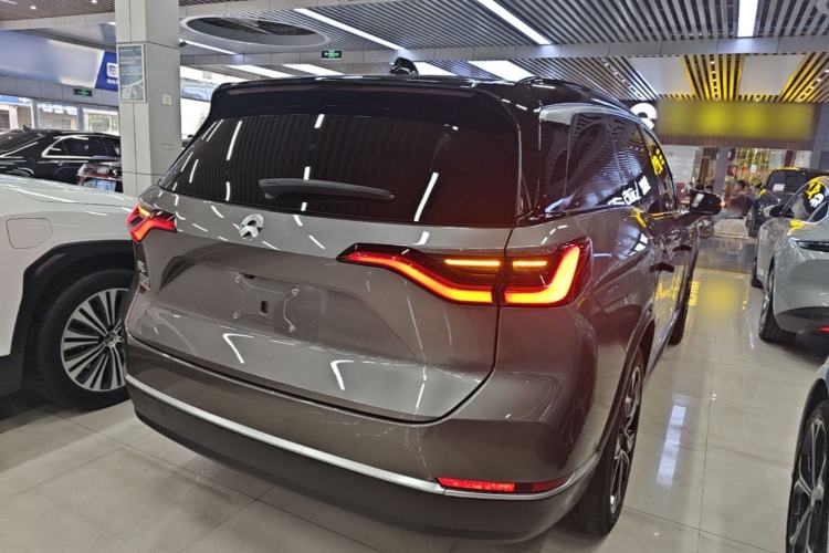 Used Nio ES8 2020 415 km Signature Edition 6-Seater Version Rear Right 45 Deg