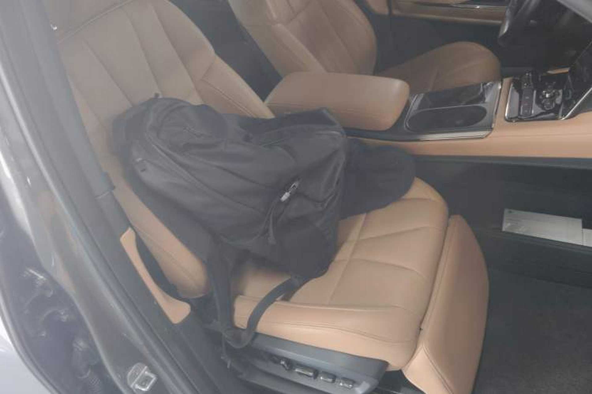 Used Nio ES8 2020 450 km Range 6-Seater Version Right Front Seat