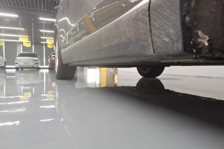 Used Nio ES8 2020 580 km Range Six-Seater Version Right Side Sill