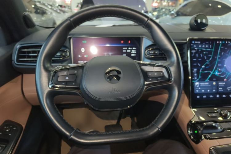 Used Nio ES8 2020 580 km Range Six-Seater Version Steering Wheel