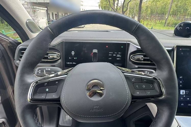 Used Nio ES8 2020 415 km Signature Edition 6-Seater Version Steering Wheel