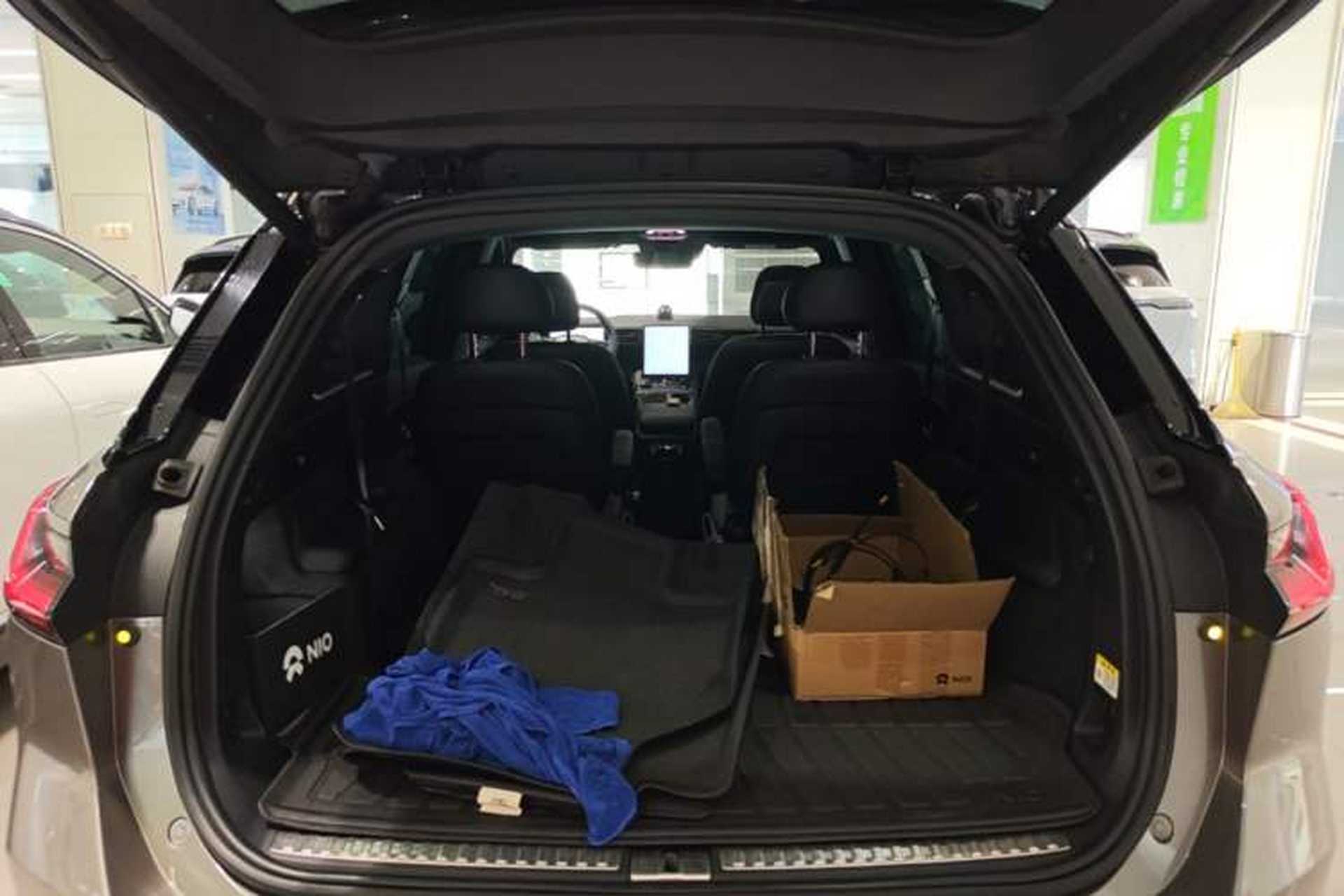 Used Nio ES8 2020 580 km Range Six-Seater Version Trunk