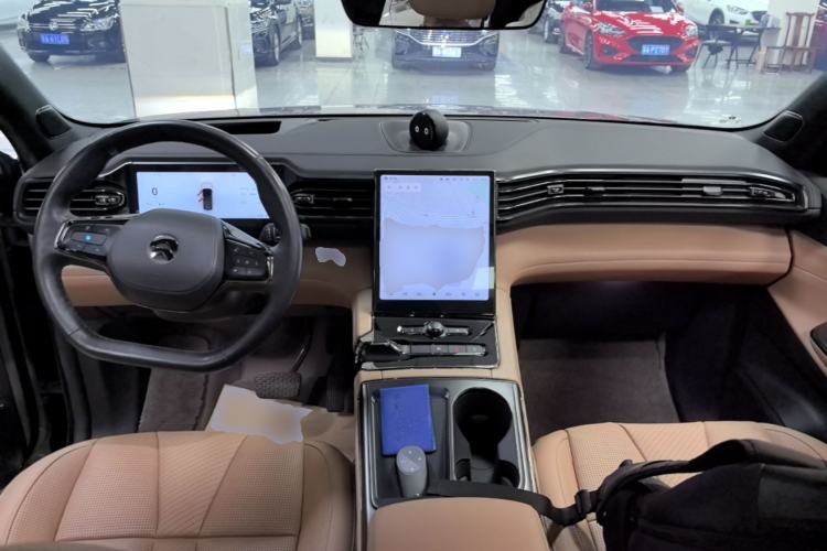 Used Nio ES8 2020 580 km Range Six-Seater Version Center Console