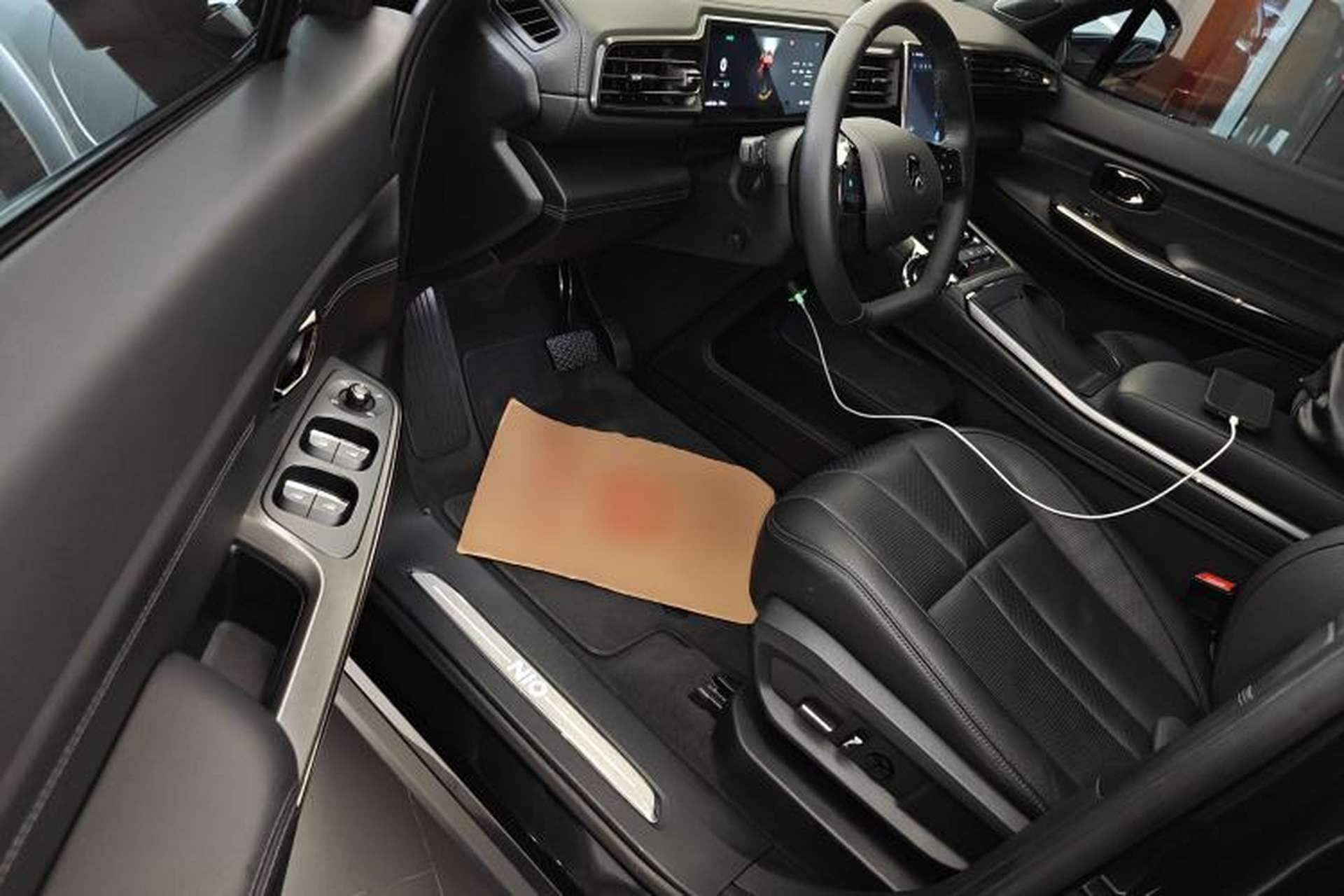 Used Nio ES8 2020 580 km Signature Edition 7-Seater Version Driver Seat
