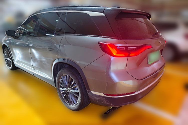 Used Nio ES8 2020 415 km Range 7-Seater Version Rear Left 45 Deg