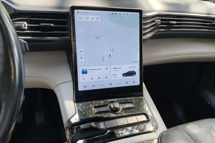 Used Nio ES8  Audio And AC Panel
