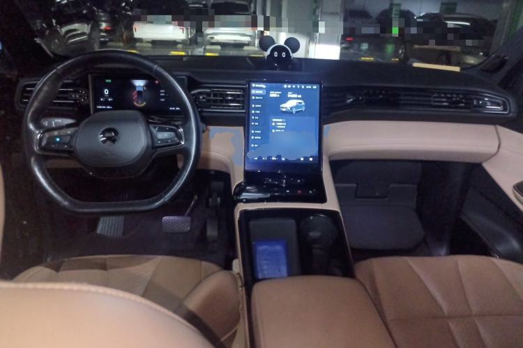 Used Nio ES8 2020 415 km Signature Edition 6-Seater Version Center Console