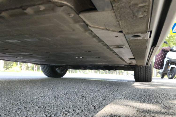 Used Nio ES8  Chassis Rear Right