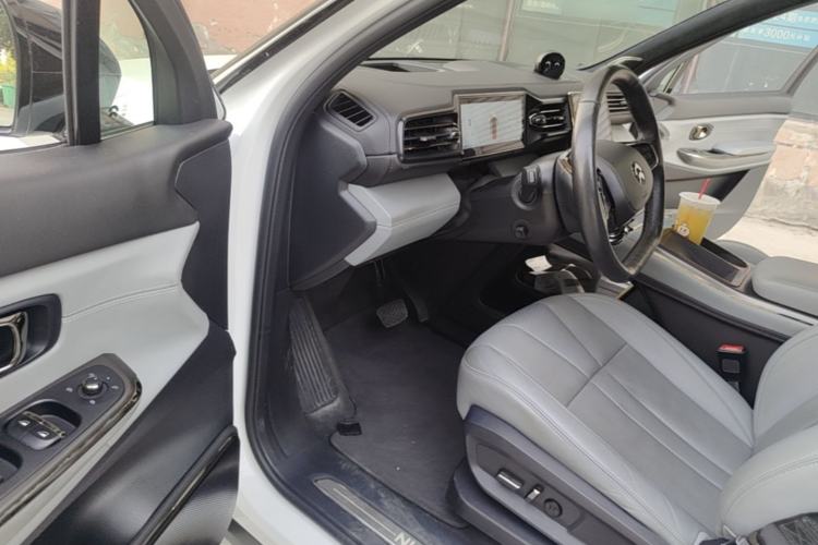 Used Nio ES8 2020 485 km Signature Edition Six-Seater Version Driver Seat