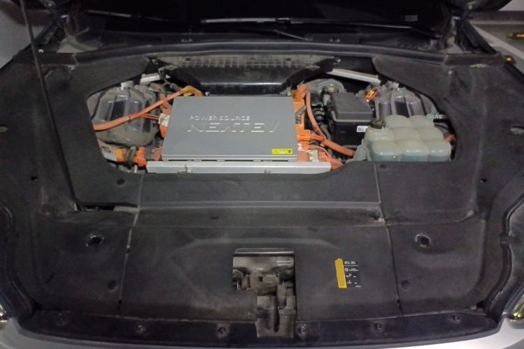 Used Nio ES8 2020 415 km Signature Edition 6-Seater Version Engine Bay
