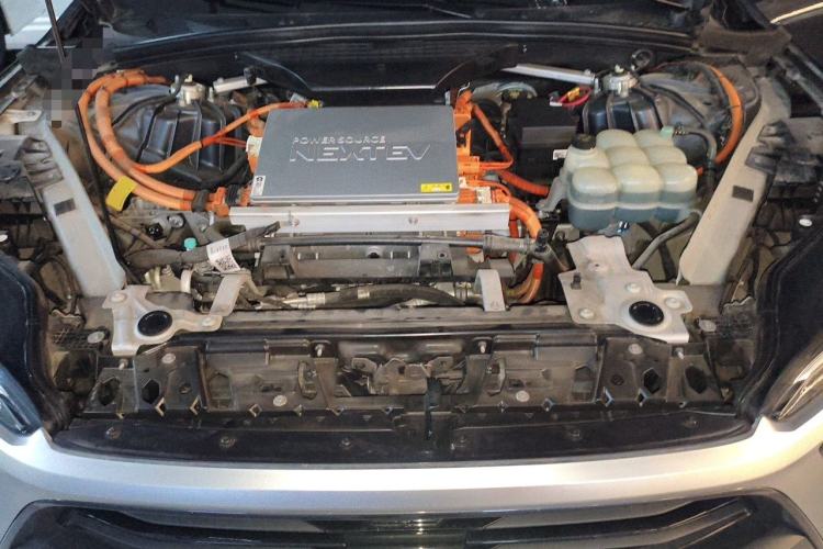 Used Nio ES8 2020 580 km Range Signature Edition Six-Seater Version Engine Bay