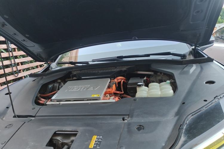 Used Nio ES8 2020 415 km Signature Edition 6-Seater Version Engine Bay