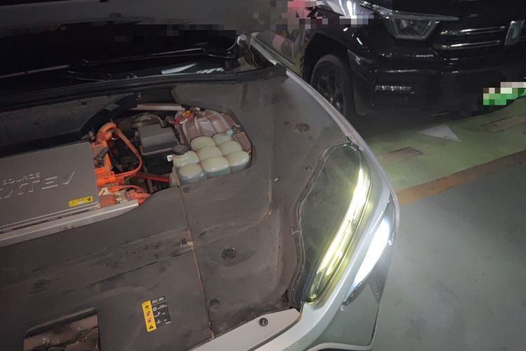 Used Nio ES8 2020 415 km Range 6-Seater Version Engine Bay Left