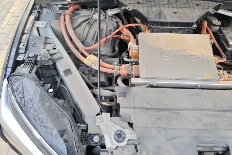 Used Nio ES8 2020 415 km Range 7-Seater Version Engine Bay Right