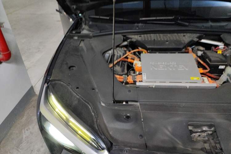 Used Nio ES8 2020 580 km Range Six-Seater Version Engine Bay Right