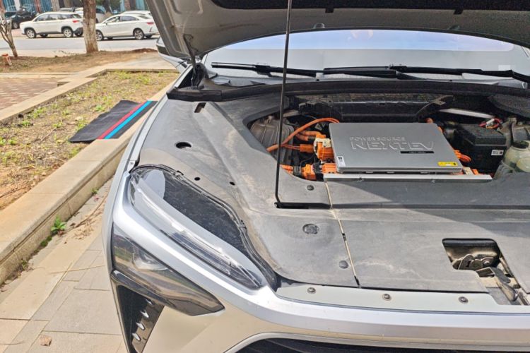 Used Nio ES8 2020 580 km Range Six-Seater Version Engine Bay Right