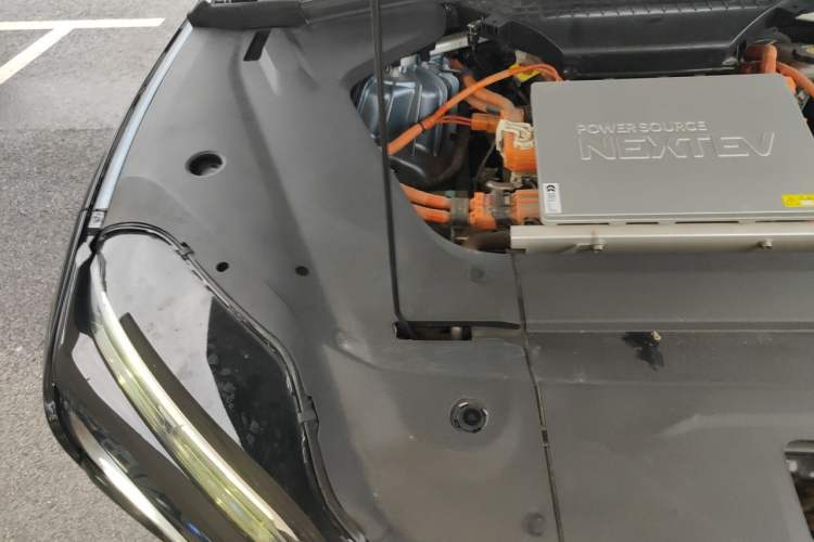 Used Nio ES8 2020 415 km Signature Edition 6-Seater Version Engine Bay Right