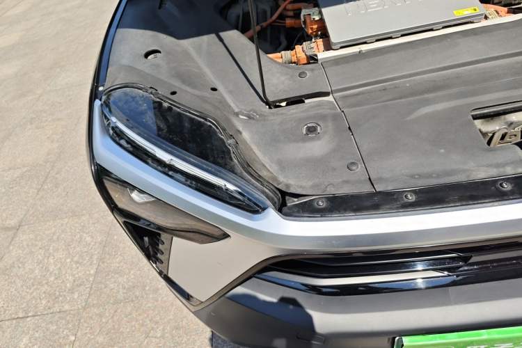 Used Nio ES8 2020 415 km Range 6-Seater Version Engine Bay Right