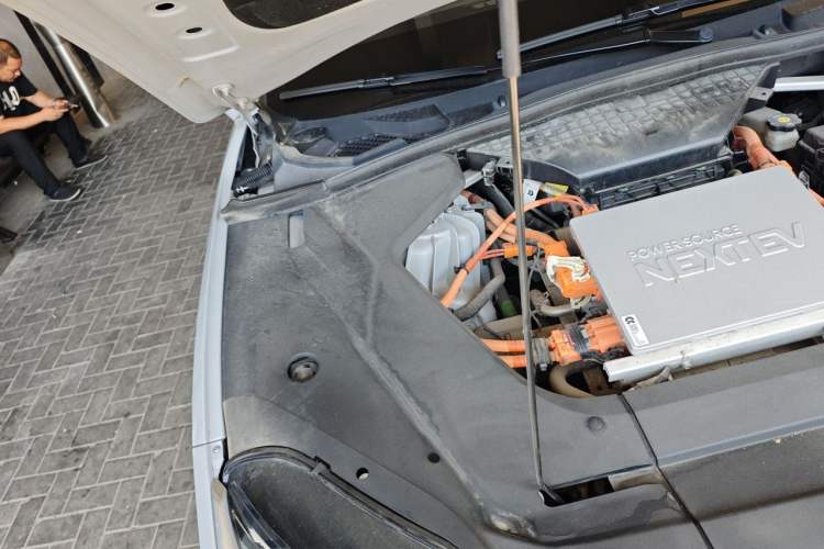 Used Nio ES8 2020 580 km Range 7-Seater Version Engine Bay Right