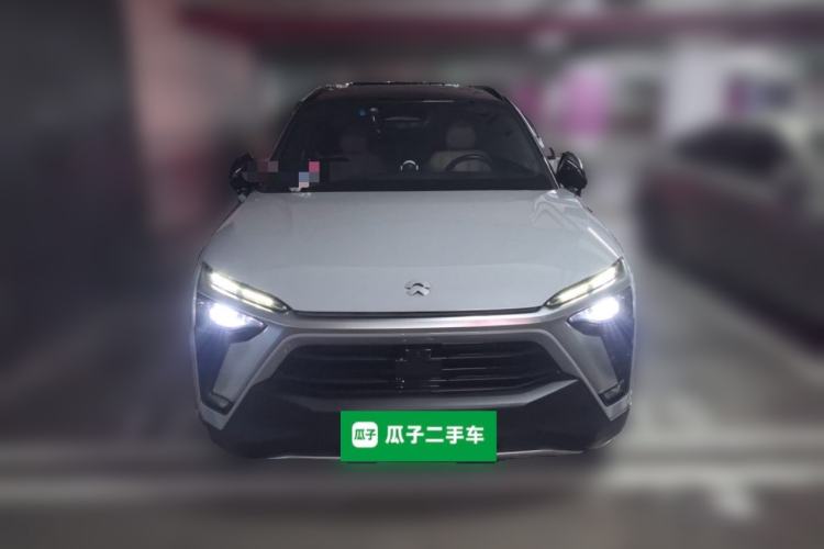 Used Nio ES8  Front
