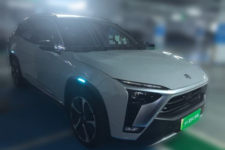Used Nio ES8 2020 580 km Range Six-Seater Version Front Right 45 Deg
