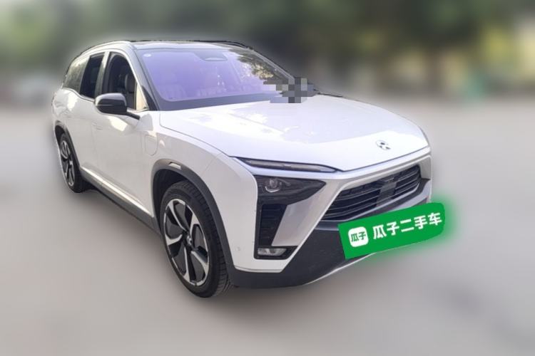 Used Nio ES8 2020 485 km Signature Edition Six-Seater Version Front Right 45 Deg