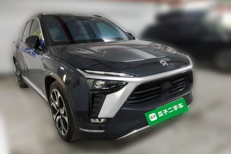 Used Nio ES8 2020 580 km Range Six-Seater Version Front Right 45 Deg