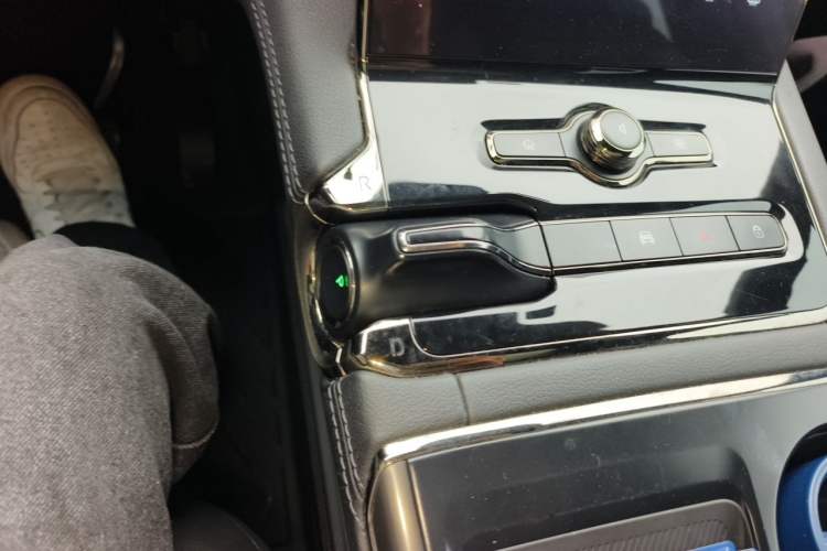 Used Nio ES8 2020 580 km Range 7-Seater Version Gear Lever
