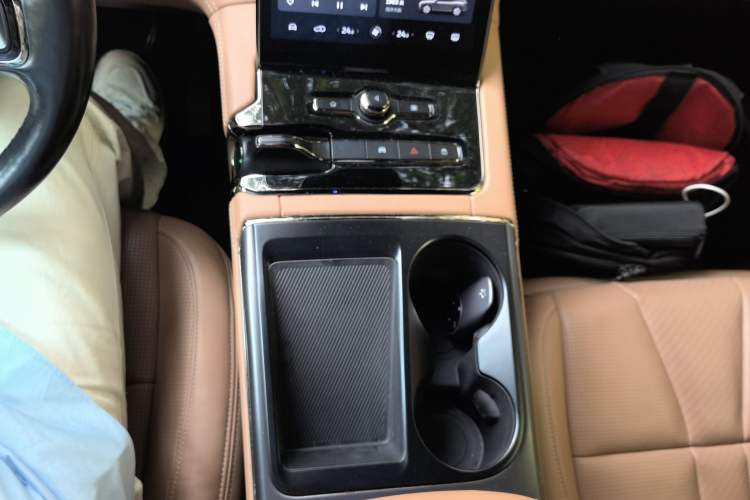 Used Nio ES8 2020 450KM Signature Edition Six-Seater Version Gear Lever