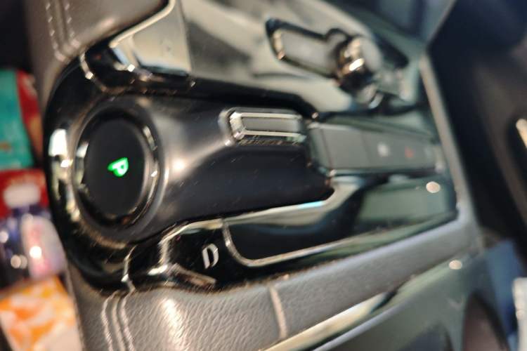 Used Nio ES8 2020 580 km Range 7-Seater Version Gear Lever