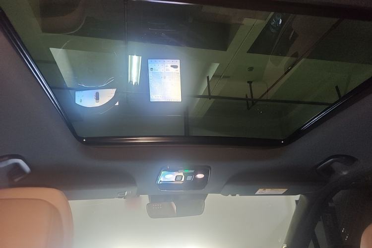 Used Nio ES8 2020 415 km Range 6-Seater Version Headliner