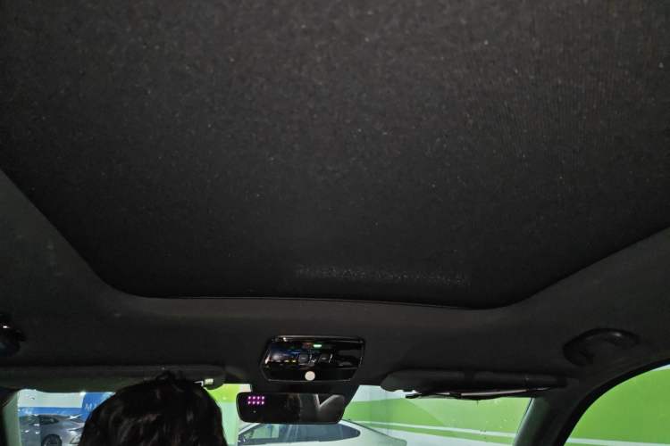 Used Nio ES8 2020 415 km Range 7-Seater Version Headliner