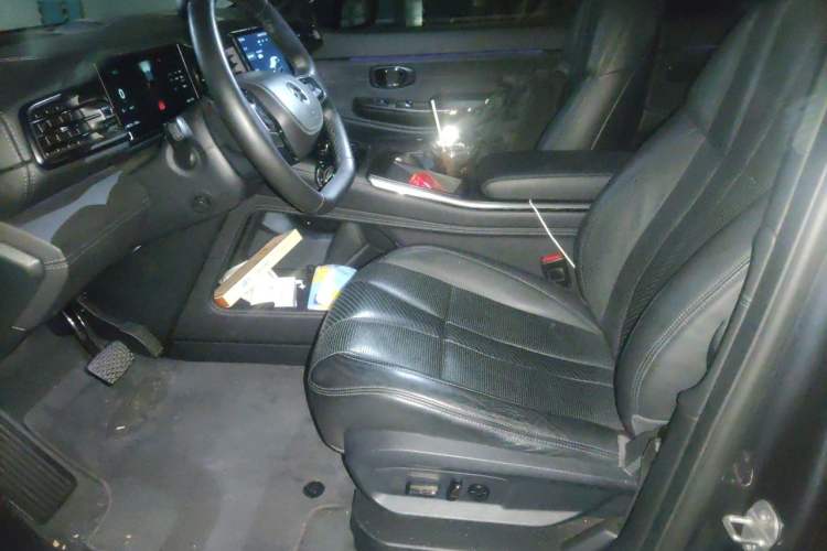 Used Nio ES8 2020 580 km Range Six-Seater Version Left Front Seat