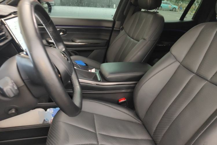Used Nio ES8 2020 415 km Signature Edition 6-Seater Version Left Front Seat