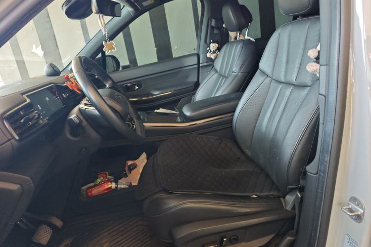 Used Nio ES8 2020 580 km Range 7-Seater Version Left Front Seat
