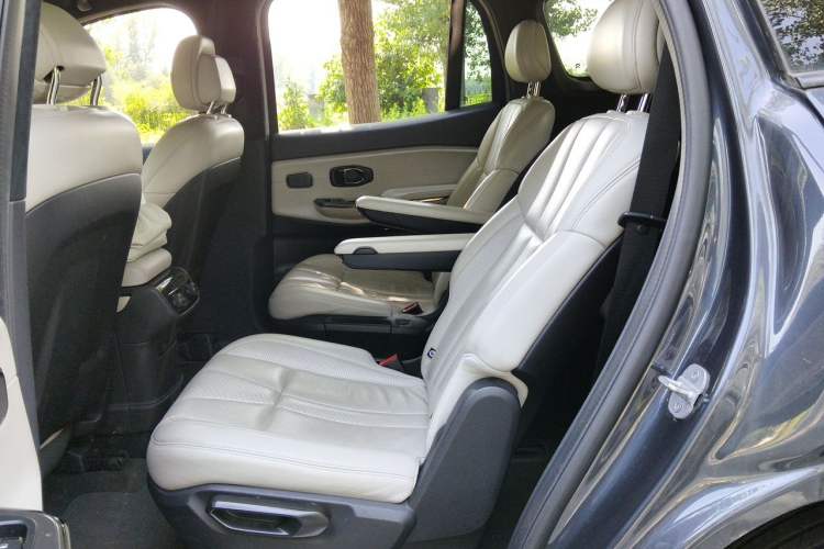Used Nio ES8  Left Rear Seat